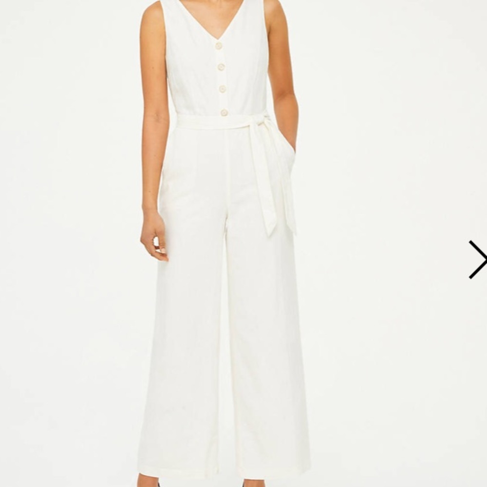 NWT Monochrome Linen Jumper